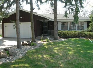 6411 W Coldspring Rd, Greenfield, WI 53220
