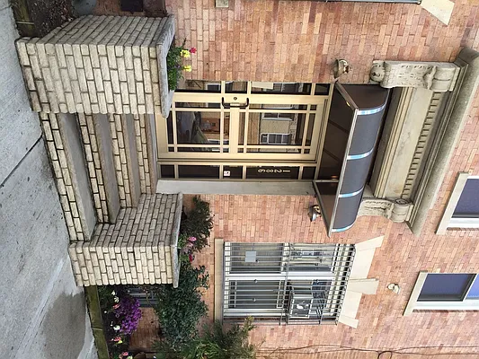 Sold by Corcoran | media 7