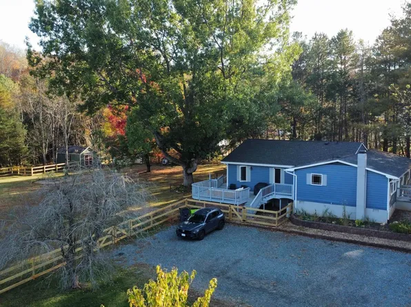 2865 Old Lynchburg Rd, North Garden, VA 22959