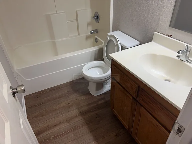 601 N Main St, Copperas Cove — Photo 22