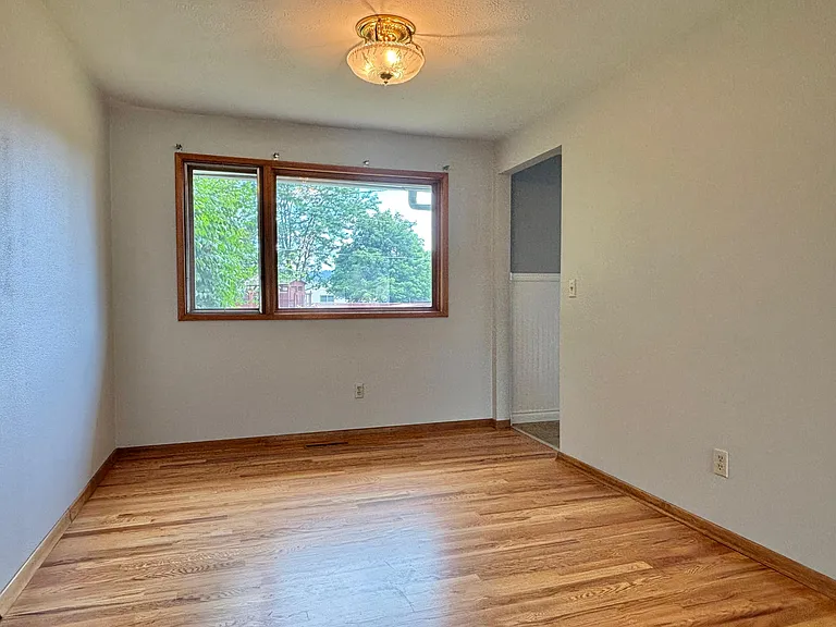 7520 E Mission Ave — Photo 21