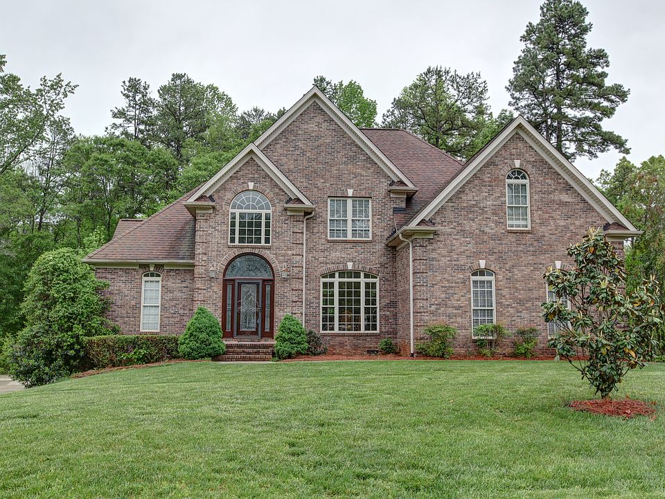 1st image of 104 Creek View Ct
