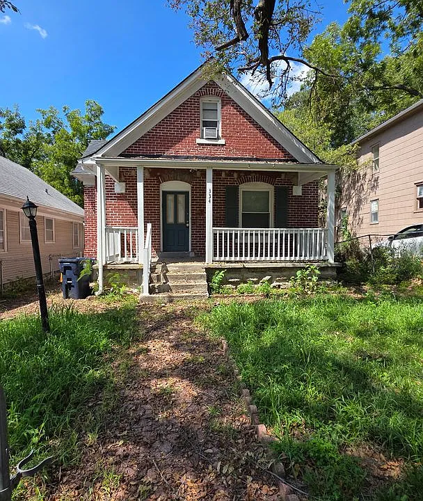 334 Mersington Ave