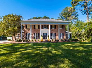 2653 Lake Cir, Jackson, MS 39211