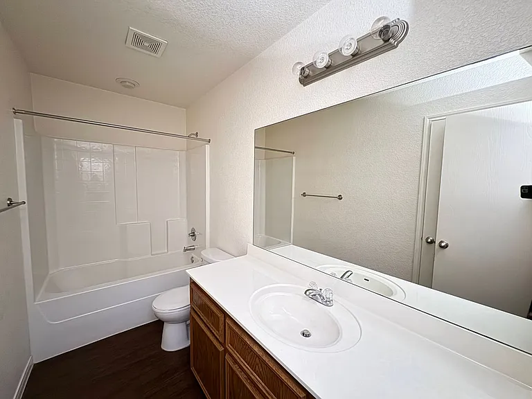 4707 Waterproof Dr — Photo 24