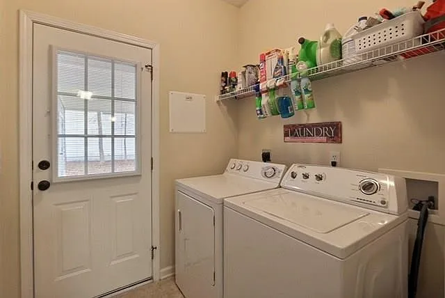 87 Fellwood Dr — Photo 10
