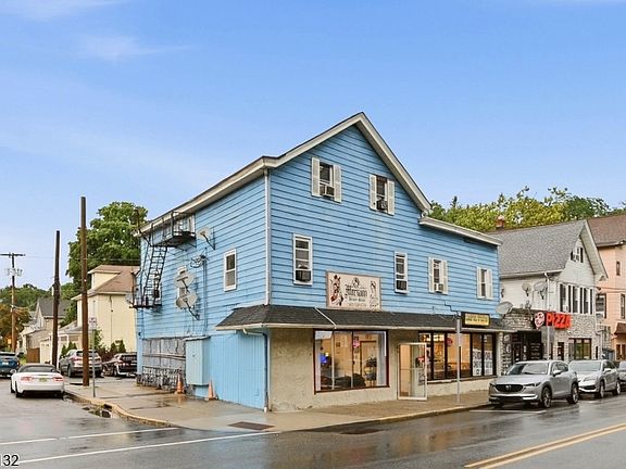 2nd image of 16 Main St #16