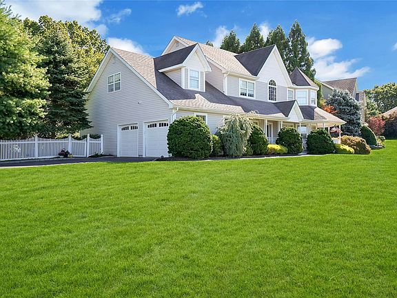 2nd image of 17 Pleasant View Ct
