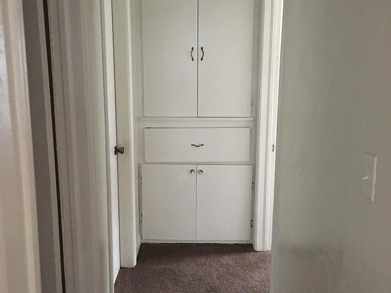 503 W Rickenbacker Dr — Photo 11