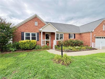 1207 Raspberry Run, Graham, NC, 27253