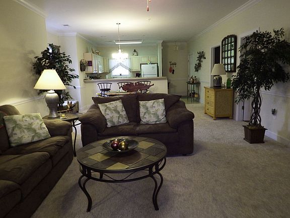 2nd image of 4878 Dahlia Ct APT 105