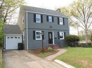 77 Sylvan Ave, Bergenfield, NJ 07621