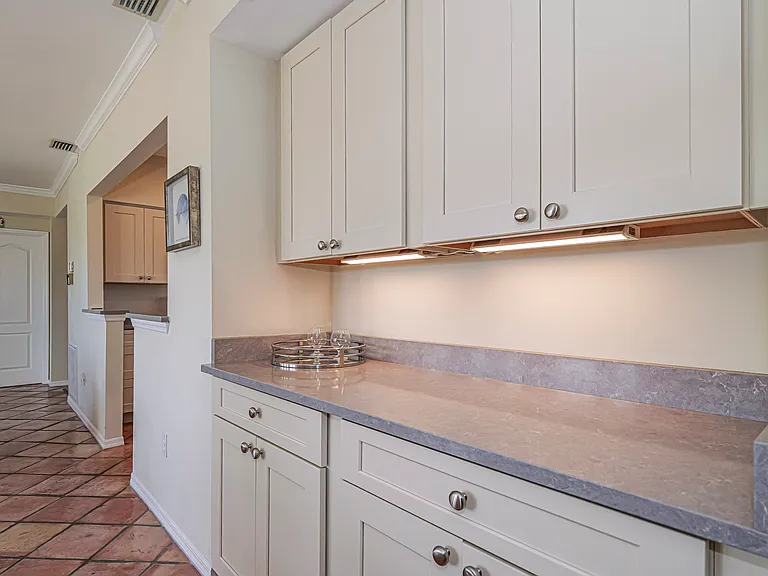 5060 Harmony Cir #304 — Photo 7