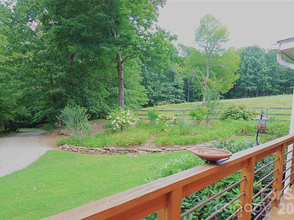 4th image of 141 Owl Haven Ln