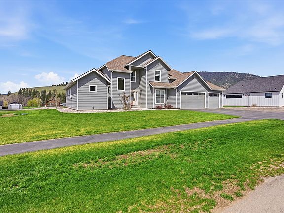 3rd image of 15240 Tyson Way