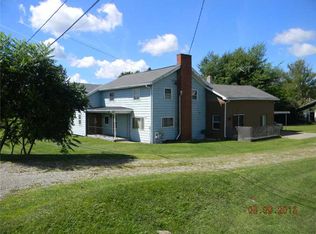 10934 Ridge Rd, Girard, PA 16417