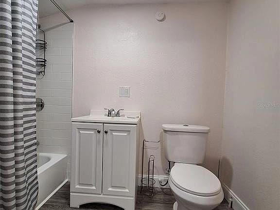 4th image of 215 Neptune Rd #215