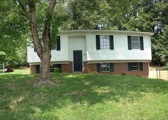 1st image of 2220 Rolling Brook Dr NE