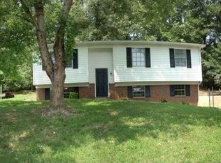 2220 Rolling Brook Dr NE, Cleveland, TN 37323