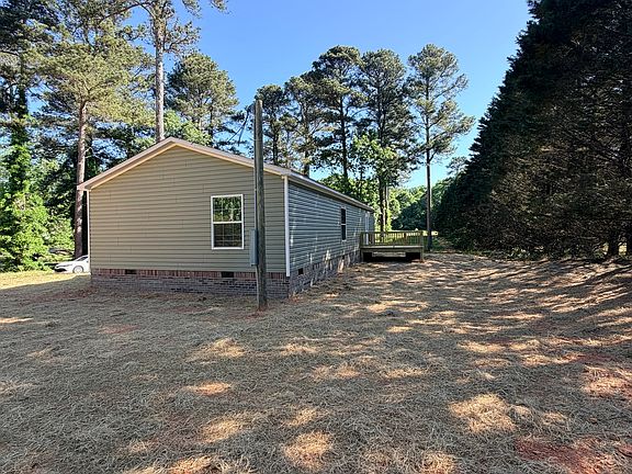 4th image of 225 Rehoboth Rd
