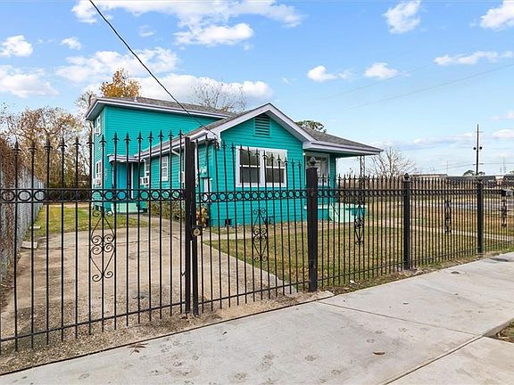 4th image of 3018 N Rocheblave St