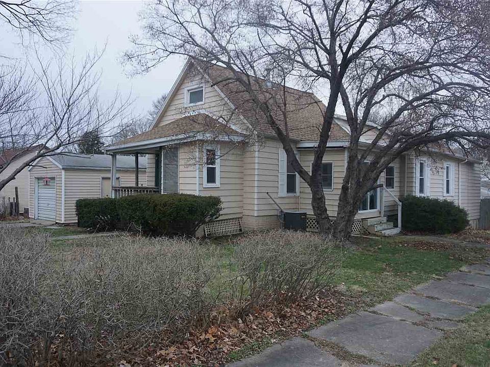 2nd image of 202 6th St