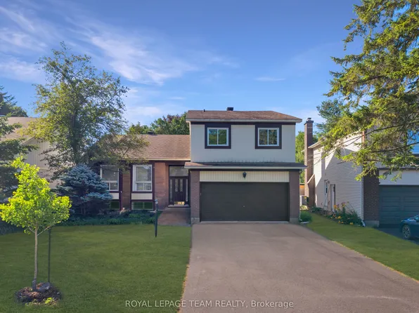 50 Equestrian Dr, Ottawa, ON K2M 1G3