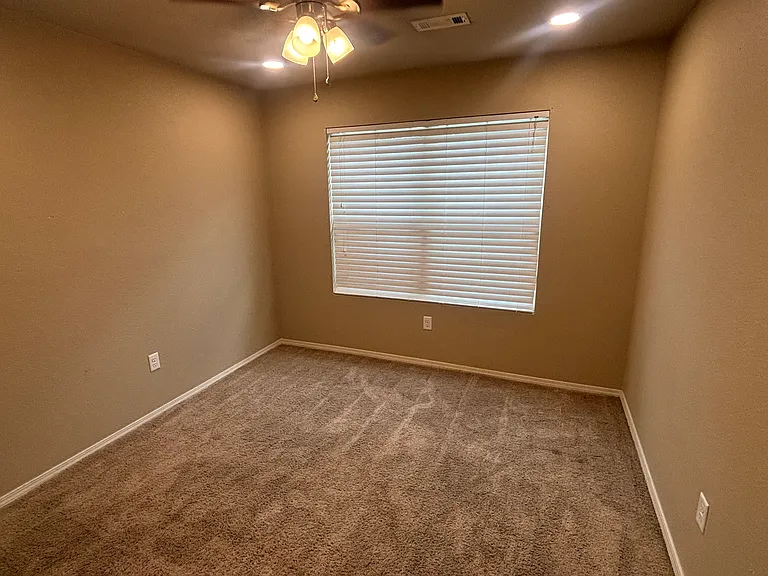 3020 Beechwood Dr — Photo 13