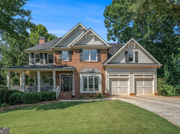 9877 Milton Ct, Douglasville, GA 30135