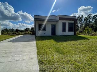 681 Windermere Dr, Lehigh Acres, FL 33972