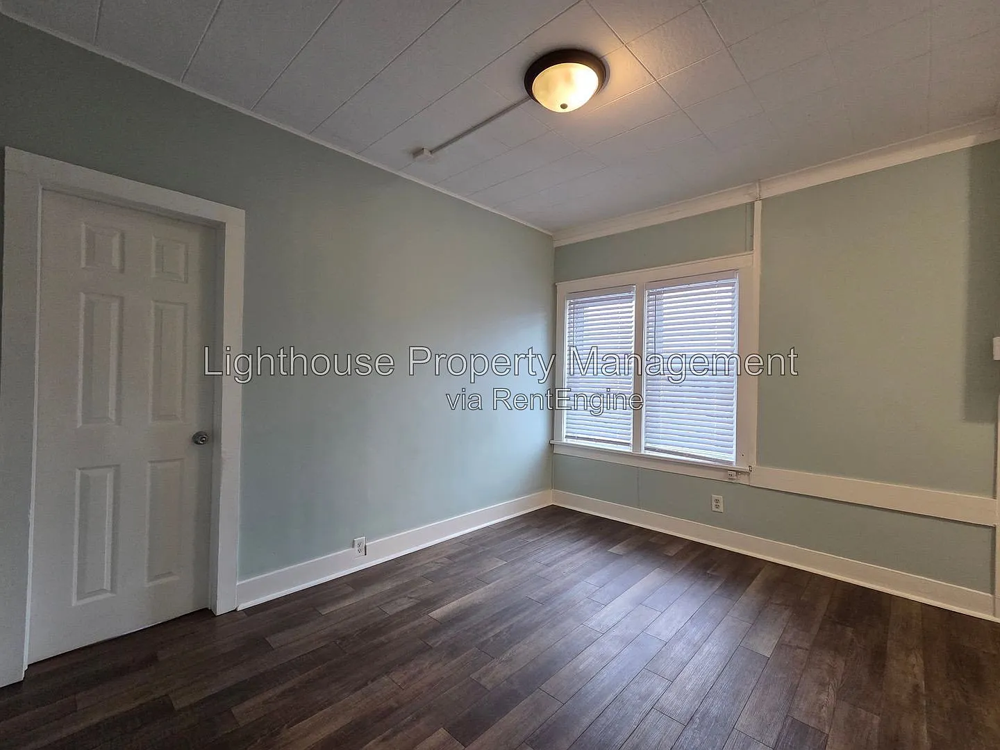 2 bed, 1.0 bath, $1,500 — Photo 3
