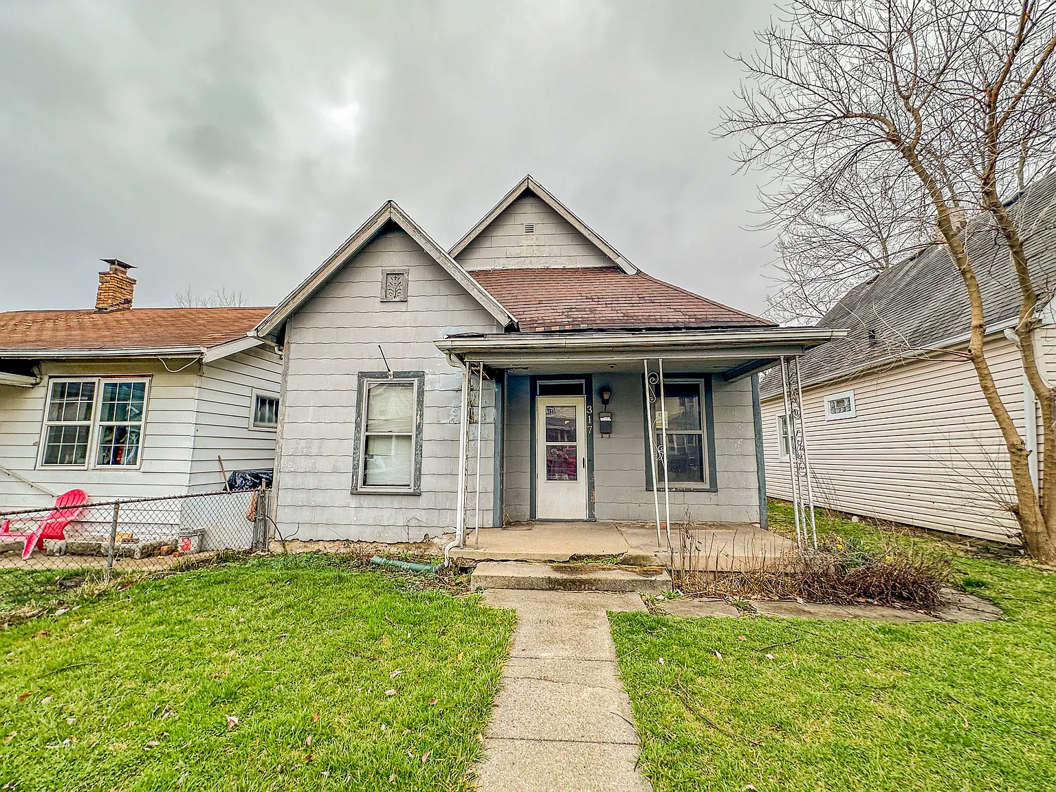 317 N Belleview Pl photo 1