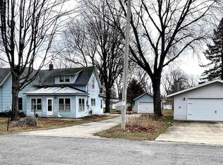 224 N Madison St, Coloma, WI 54930