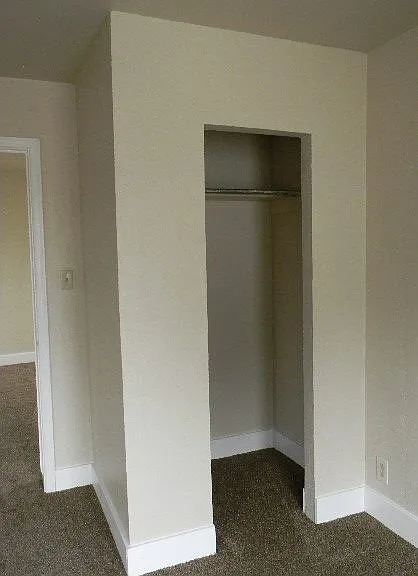 174 E Flaming Gorge Way — Photo 10