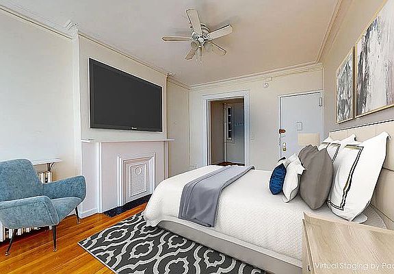 3rd image of 307 E 70th St APT 5W