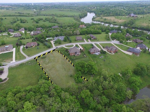 5th image of 118 Mahogany Dr
