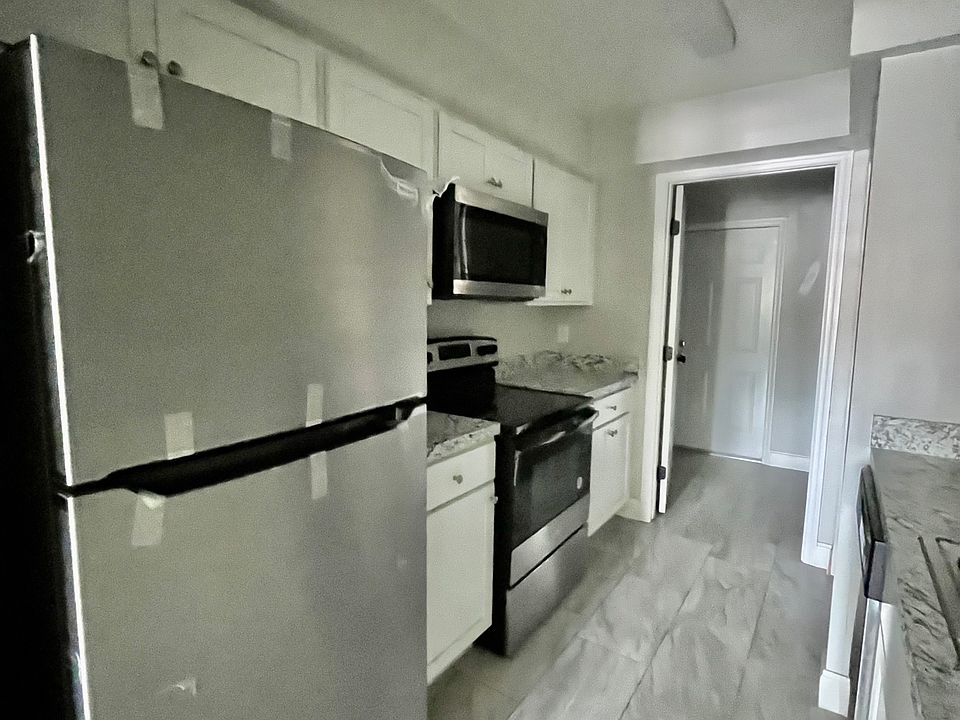 1st image of 1615 Crystal Park Cir Floor 1615