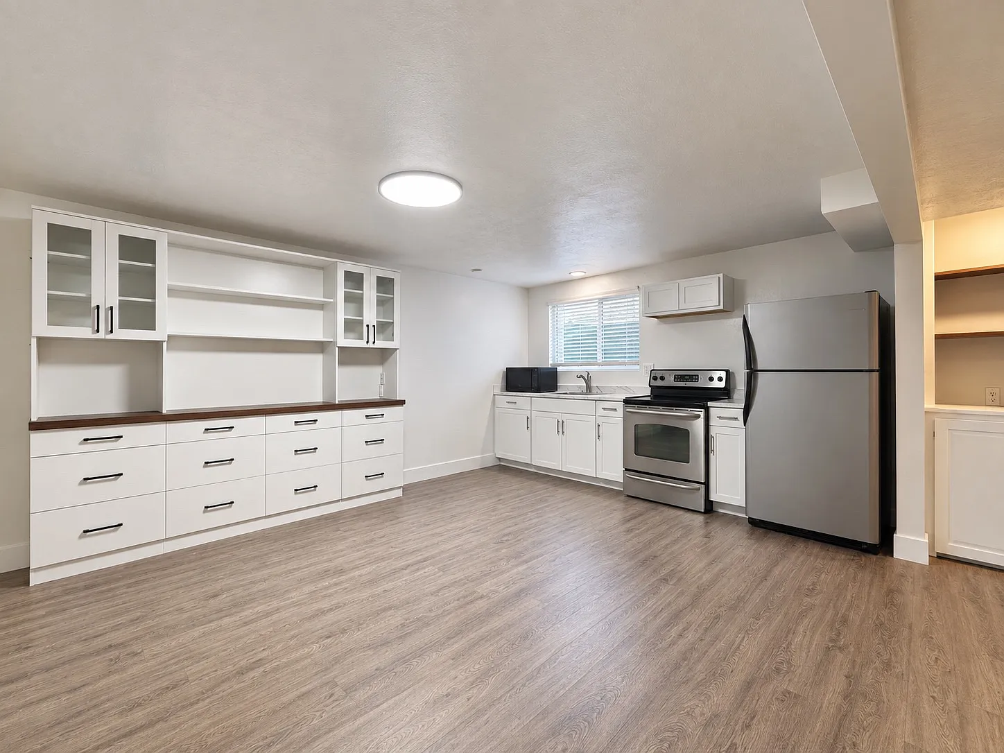 3 bed, 1500 sqft, $1,600 — Photo 1