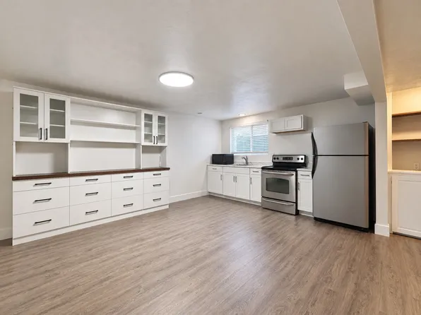 1716 N 1300 W, Clinton, UT 84015