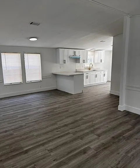 131 Oak Dr — Photo 5
