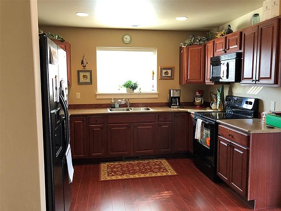 2nd image of 152D Covey Ct