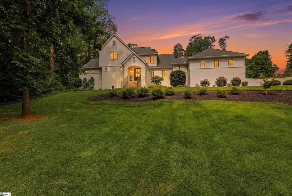 21 Parkside Dr, Greenville, SC