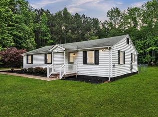 764 Greenway Rd, Suffolk, VA 23434