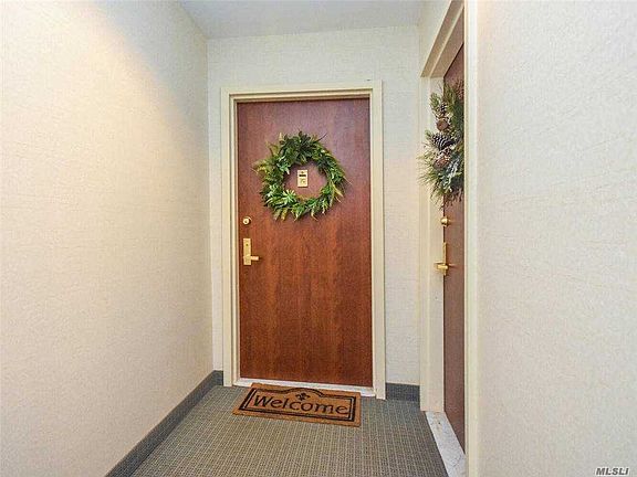 4th image of 1 Toms Point Ln #B4-7c