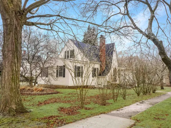 315 W 5th St, Imlay City, MI 48444