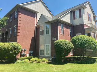 7010 Central City Pkwy #45, Westland, MI 48185