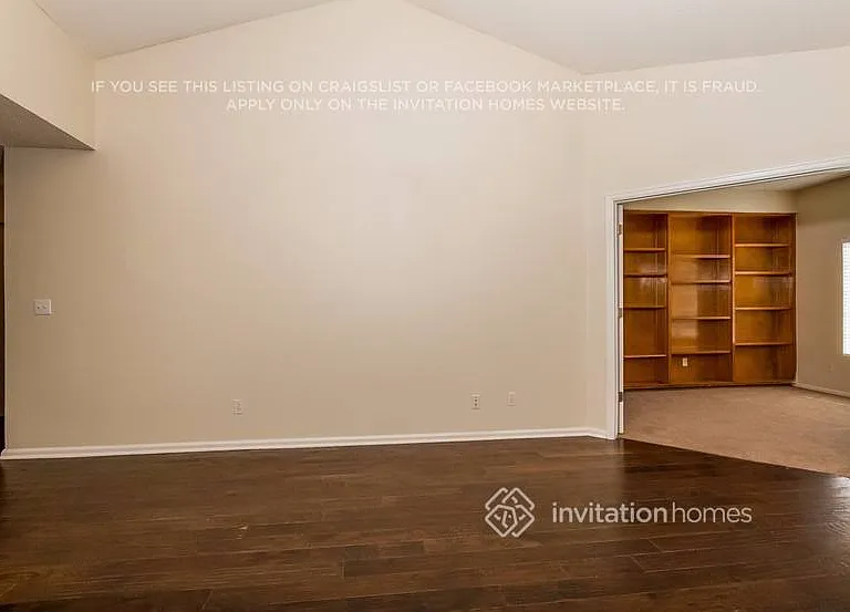1044 Clogger Ln — Photo 6