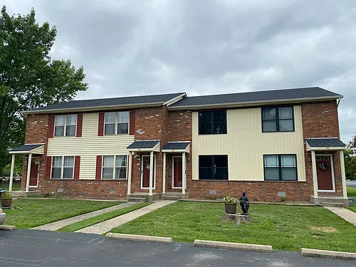 412 Harvard Dr #B Photo 1