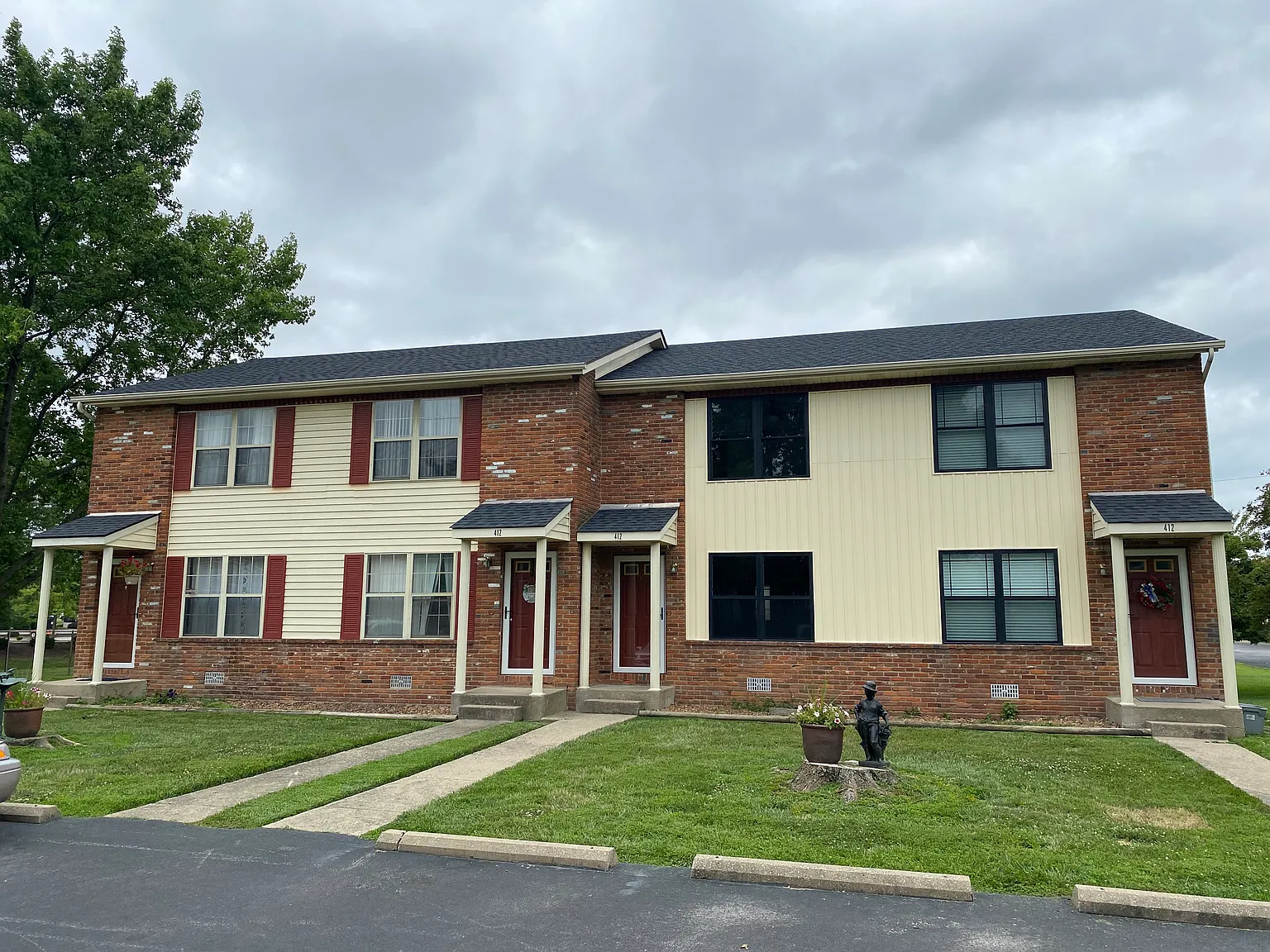 412 Harvard Dr APT A photo 1