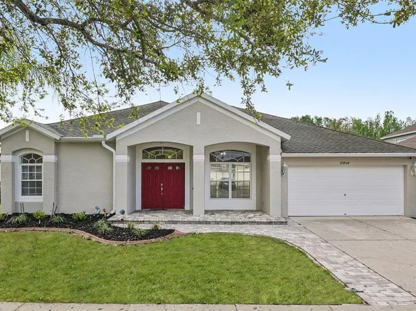 25954 Risen Star Dr, Zephyrhills, FL 33544